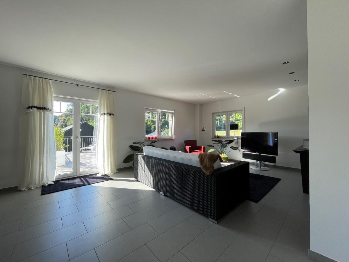Stilvolle Wohnung Fuer 2-3 Personen - Mit Riesiger Dachterrasse Haigerloch Exterior photo