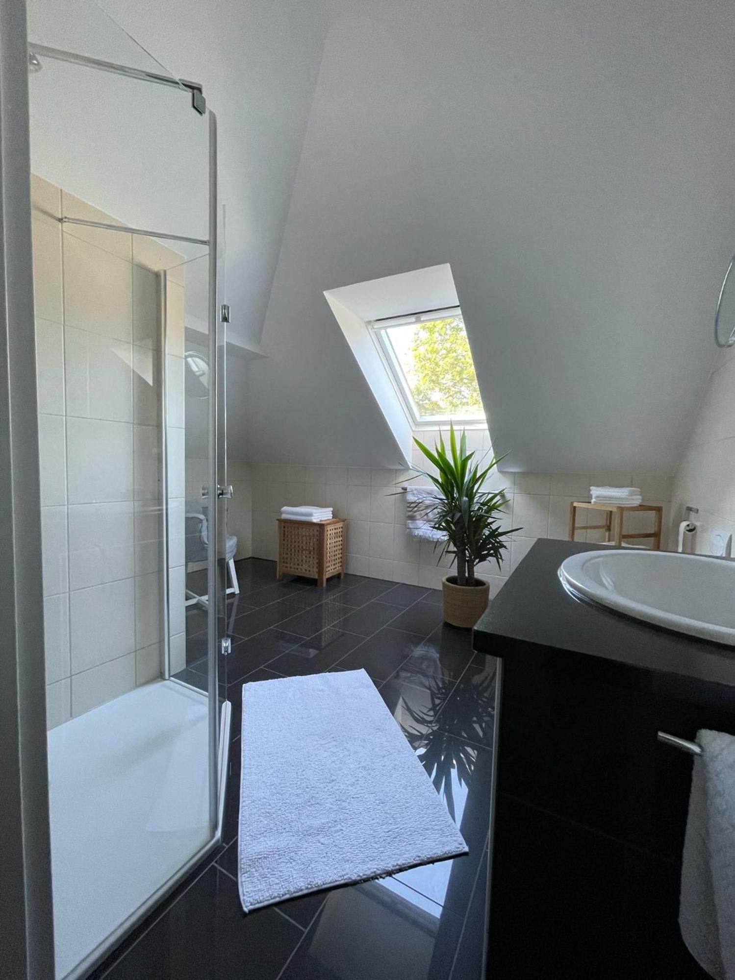 Stilvolle Wohnung Fuer 2-3 Personen - Mit Riesiger Dachterrasse Haigerloch Exterior photo