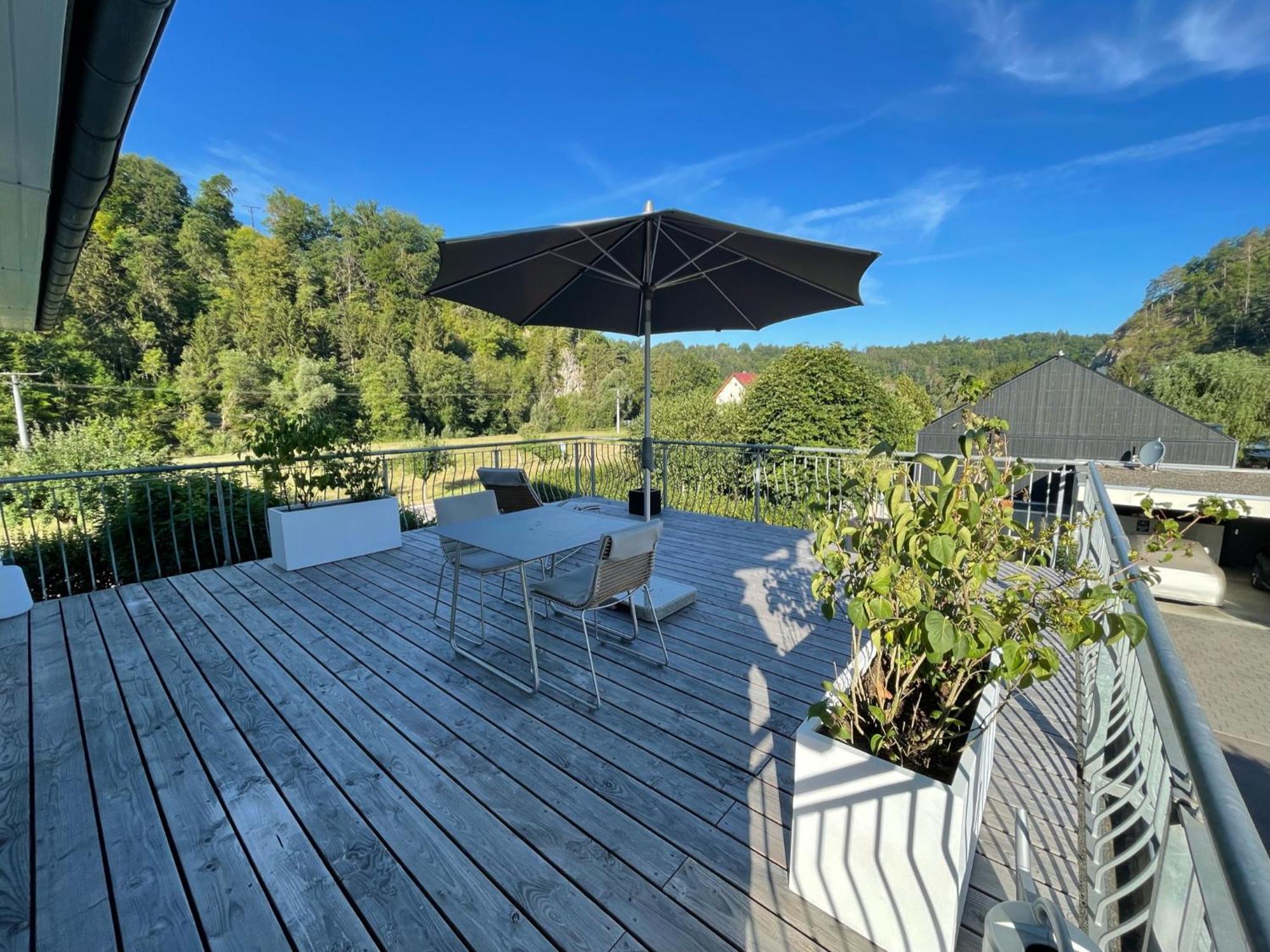 Stilvolle Wohnung Fuer 2-3 Personen - Mit Riesiger Dachterrasse Haigerloch Exterior photo